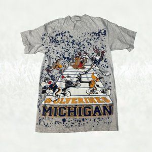 Vintage University of Michigan Football Looney Tunes Gray T Shirt